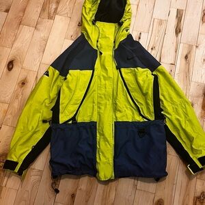 Nike ACG Yellow and Black Lightweight Jacket